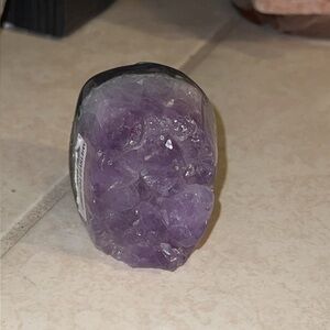 Cute little amethyst cut base